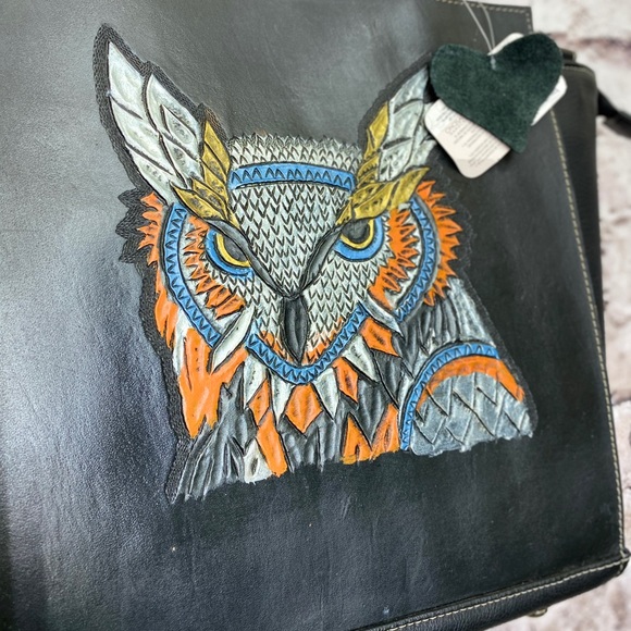 Lucy Handmade Chisel bag - Picture 3 of 7